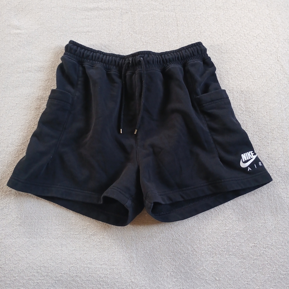 nike ♡ air cotton pocket cargo shorts medium black gorpcore medium gym eco
